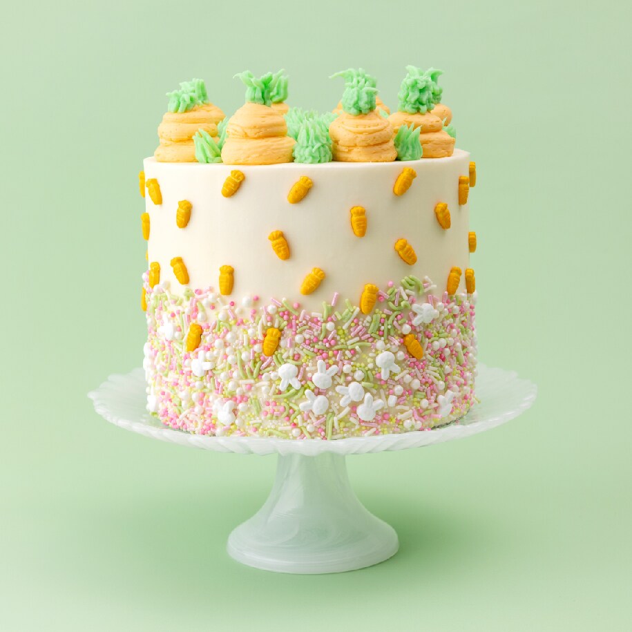 Fondant-Free Fun: Easter Carrot Cake Mastery
